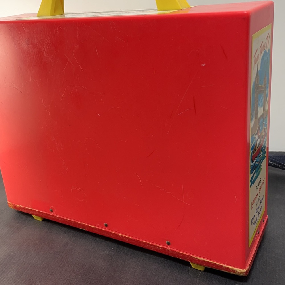 Vintage 1966 Fisher Price Music Box TV! 2 Songs and Rolling Screen! - Picture 12 of 13